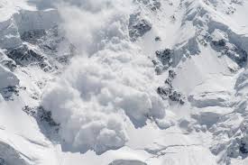 Vier deutsche sterben durch lawinen in den alpen. Lawinen Wie Sie Entstehen Und Warum Sie So Gefahrlich Sind Geo