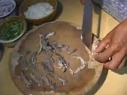 Karena tanpa gambar, iklan baris diklasifikasikan sesuai dengan kategorinya. Restaurant Cicak Goreng Thailand Katil Goyang