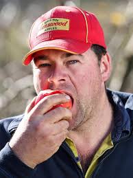 AG & HC Mason predicts mechaises future for Adelaide Hills apples