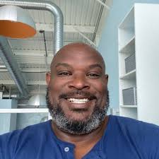 Lou Willard (@SweetLou3434)