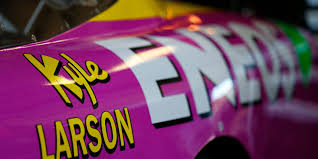 Nascar crash nascar race cars old race cars nascar wrecks nascar diecast kyle busch grand national drag cars drag racing. Kyle Larson S No 42 Eneos Chevy Gets Retro Makeover For Darlington Raceway Xfinity Race Performance Motor Oil Transmission Fluid Eneos