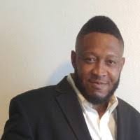 Brad Diggs's Instagram, Twitter & Facebook