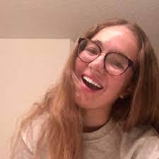 Nicole Cutlip's Instagram, Twitter & Facebook