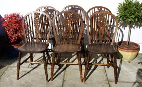 Here, your favorite looks cost less than you thought possible. Set 6 Early 20th Century Wheel Back Windsor Kitchen Chairs In Ash Beech 607509 Sellingantiques Co Uk