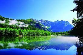 日本の絶景 東洋のドーバー からダイナミックな瀑布まで 夏こそ行きたい厳選スポット4 ウレぴあ総研 絶景 上高地 美しい風景