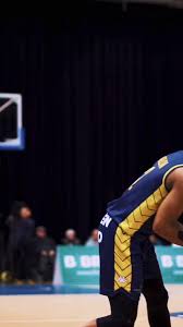 @SheffieldSharks's video Tweet