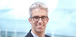 Vorstand des InsurLab Germany formiert sich neu