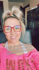 Home studio is coming together!! #homerecordingstudio #homestudio  #meettheteacher #musicteacher #enneagram4 #enneagram4wing3 #cancer♋️🦀  #infja #weirdteachers #trueteacherstories #singingteacher ...