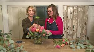 Come by to see all of her new, beautiful pieces. Learn Floral Stylings Technique At Strawberry Fields Flowers Finds Workshop