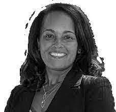 Deena Wolfe's Instagram, Twitter & Facebook