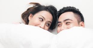 Namun, bolehkah melakukan hubungan suami istri saat hamil? Moms Wajib Tahu Inilah 7 Posisi Berhubungan Agar Cepat Hamil Happinest Id