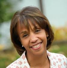 Deborah Hack's Instagram, Twitter & Facebook