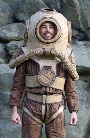 костюм гусеницы из алисы в стране чудес своими руками Handmade Paper Halloween Costume Deep Sea Diver Kostyum Na Hellouin Kartonnye Skulptury Idei Kostyumov