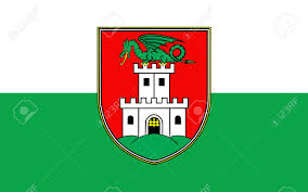 Bei uns können sie die perfekte fahne für ihren einsatz und für die gewünschte befestigungsart wählen. Flagge Von Ljubljana Ist Die Hauptstadt Und Grosste Stadt Von Slowenien Lizenzfreie Fotos Bilder Und Stock Fotografie Image 57106332
