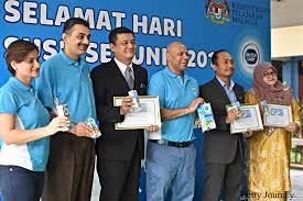 Well, inside here we'll show you how our nearly 150 years of experience helps us. Dutch Lady Malaysia Celebrates World Milk Day Betty S Journey