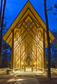 Not a single guest will ever forget such an incredible scene. Anthony Chapel At Garvan Gardens