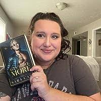 Kira Bates's Instagram, Twitter & Facebook