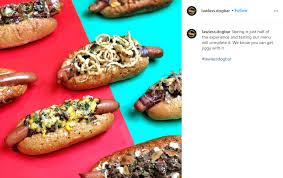 Lawless burgerbar, a small place serving burger as their main specialty as the name suggests. Lawless Dogbar Harga Menu Dari Menu French Fries Sampai Hot Dogs