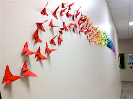 Hiasan dinding kelas sd yang bertema hitam putih ini cocok digunakan untuk ruangan kelas yang usia siswanya sudah menuju remaja seperti kelas 5 atau 6. 30 Hiasan Dinding Kelas Dari Kertas Origami Sd Tk Rumahpedia