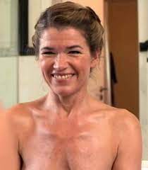 Naked Anke Engelke in PussyTerror TV < ANCENSORED