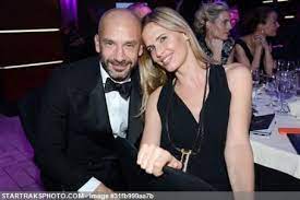 La moglie di gianluca è una stimata arredatrice di interni. Gianluca Vialli And Cathryn White Cooper Dating Gossip News Photos