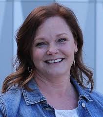 Betsy Tanenbaum's Instagram, Twitter & Facebook