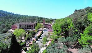 A poche centinaia di metri dal vivace centro di s. Hotel Jardines De La Santa Donde El Bienestar Se Escribe En Mayusculas La Verdad