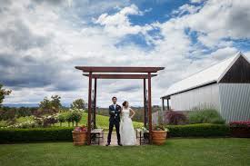 Top Lawn Ceremony Location Captured By Rick Liston Photography Yarra Ranges Estate Winery Wedding Y Yarra Valley Estate Wedding Ceremony Location