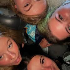 life lately with my favorite people ever 🩷🩷 featuring my dirty mismatched  socks 🕺🏼