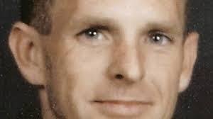 Christopher Sisk's Instagram, Twitter & Facebook