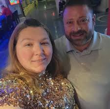 Tree carving services in Galena?