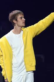 Rs 20 Cr In Ticket Sales For Justin Bieber: Price No Barrier For Indians?