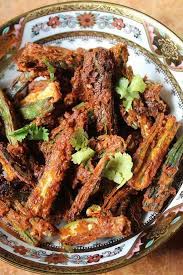 You can also slice some onions and add them along with the lady's fingers for roasting. Kurkuri Bhindi Recipe Vendakkai Fry Recipe Crispy Lady Finger Fry Recipe Yummy Tummy Recipes Indian Food Recipes Veg Dishes