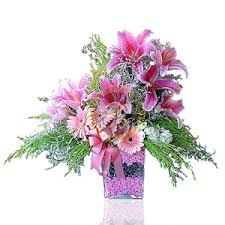 Maybe you would like to learn more about one of these? Flowers By Jerry Arrangement Of Cut Flowers Rochester Mn 55906 Ftd Florist Flower And Gift Delivery