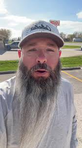 60 Seconds of The Whole Entire Drawn Pork Galore