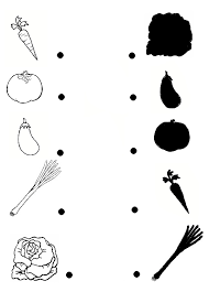 Relie Chaque Legumes A Son Ombre Kindergarten Math Worksheets Addition Preschool Worksheets Free Printables Preschool Colors