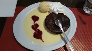 Fondant Au Chocolat Creme Anglaise Boule De Glace Vanille Chantilly Picture Of La Manne Marseille Tripadvisor