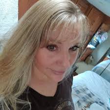 House cleaning services in Crescent City?