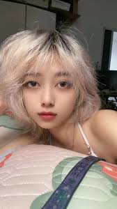 Nữ trọng tài gợi cảm nhất VCS 'đốn tim' với ảnh Valentine 'tràn viền'