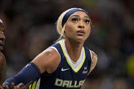 Lynx Star Drops Wild 4-Word Reaction After DiJonai Carrington's Shocking  Trade to Minnesota