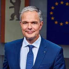 See burkard dregger's 1) phone 2) address 3) email & more. Burkard Dregger Burkarddregger Twitter