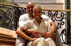 Defender of the realm and servant of hm the queen. Another Actress Drags The Fergusons Over Alleged Exploitation All4women