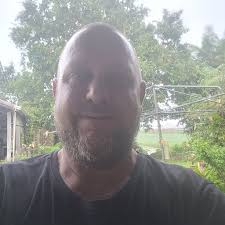 Hey my name is Andrew :) 30 years old and I live in Arvada. I just joined  and am seeing who's out there. It would be great to find a girlfriend but