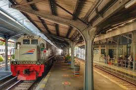 Cek Perjalanan Kereta Api Ini Tidak Mewajibkan Rapid Test Apa Saja Halaman All Kompas Com
