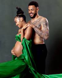 The little mix star, 29, unveiled her baby bump in a stunning photoshoot on tuesday, announcing that she is set to. Fdcd4r52o8ukjm