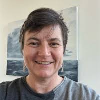 Kara Norman's Instagram, Twitter & Facebook