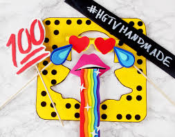 Homemade Diy Photo Booth Props Birthday Diy Snapchat Photobooth Props Handmade Easy Fun 100 Emoji Rainbow Vomit Heart Eyes Photo Booth Prop Photo Booth Props Emoji Party Snapchat Birthday