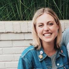 Erin Pyle's Instagram, Twitter & Facebook