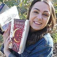 Stacey Falls's Instagram, Twitter & Facebook