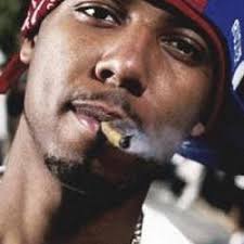 JINGLE BELLZ (FEAT. STARR)